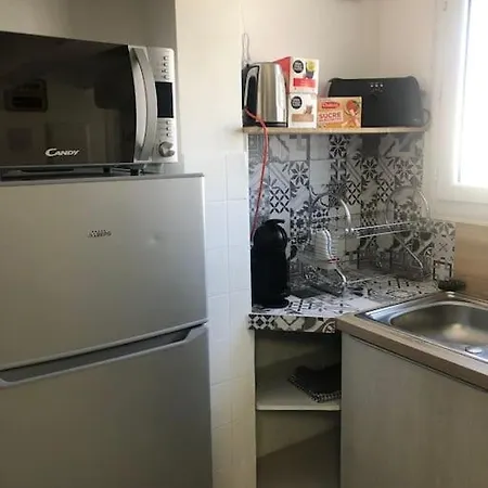 Jolie Et Agreable Proche Des Plages Et De L Espagne Appartement *