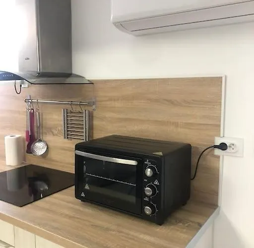 Apartament Jolie Et Agreable Proche Des Plages Et De L Espagne *