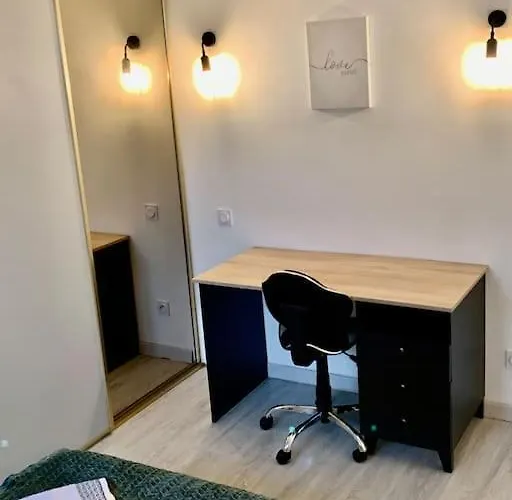 Jolie Et Agreable Proche Des Plages Et De L Espagne